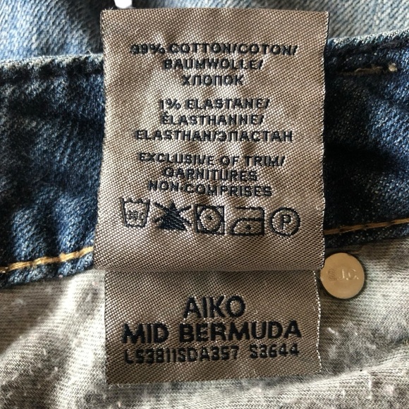 Silver Jeans Aiko Mid Bermuda Blue Denim Jeans Shorts Size 31 - Picture 7 of 9